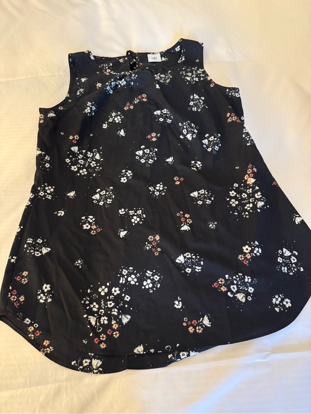 CAbi Black Floral Sleeveless women’s blouse with White and Pink Blossoms - Picture 4 of 4